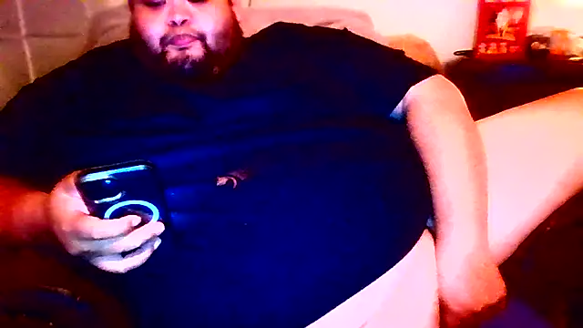 Snapshot of Pantychubs69 chatting on 2, 2, 2026 Pantychubs69 online show from 2, 2, 2026