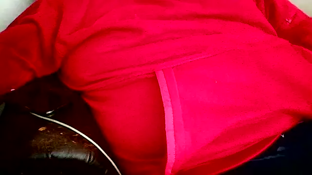 Snapshot of Pantychubs69 chatting on 7, 3, 2026 Pantychubs69 online show from 7, 3, 2026