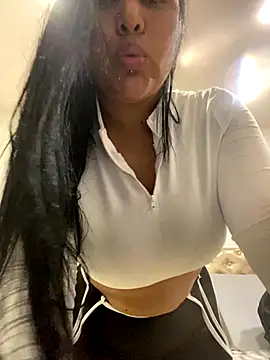 Fancyxlove online show from 2, 12, 2025