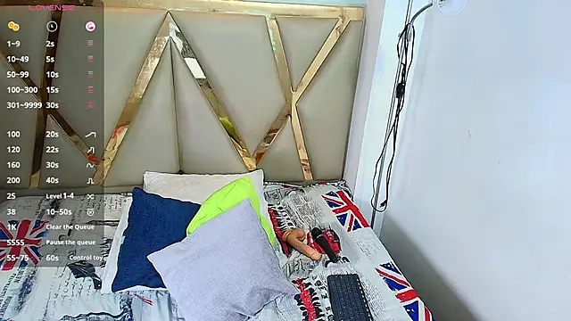 Snapshot of myblackdoope chatting on 25, 2, 2025 myblackdoope online show from 25, 2, 2025