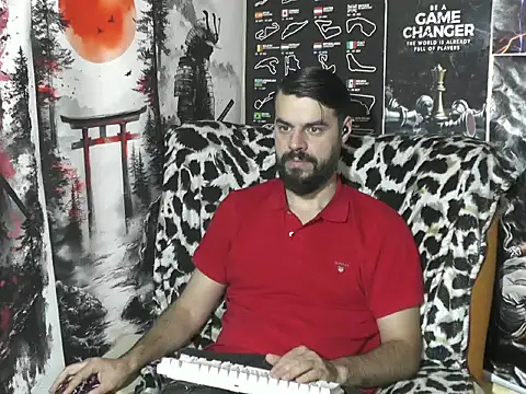 Snapshot of 00george chatting on 2, 12, 2025 00george online show from 2, 12, 2025