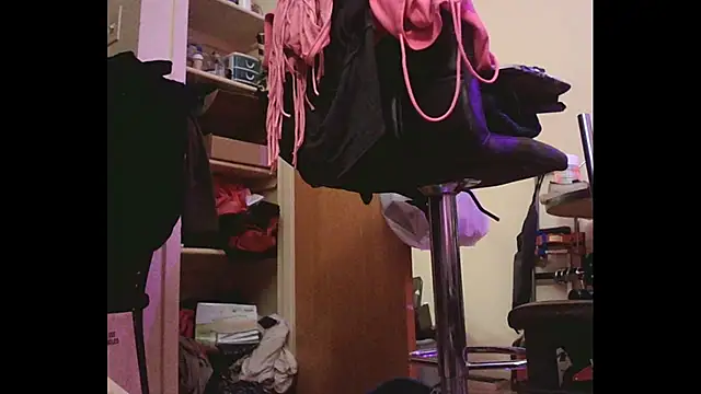 Snapshot of Mikela_Alexa chatting on 6, 12, 2024 Mikela Alexa online show from 6, 12, 2024