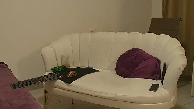 Snapshot of MauroTwin chatting on 8, 2, 2026 MauroTwin online show from 8, 2, 2026