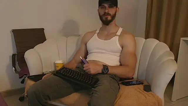 Snapshot of MauroTwin chatting on 11, 5, 2026 MauroTwin online show from 11, 5, 2026