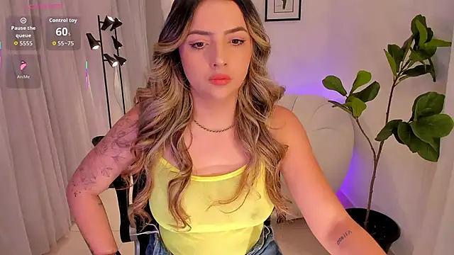 AmyWood online show from 26, 11, 2025