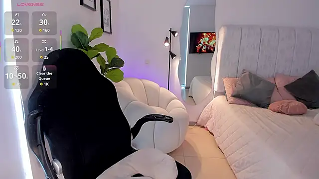 AmyWood online show from 1, 4, 2026