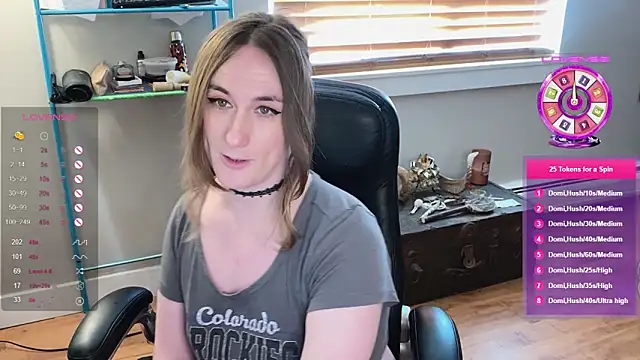 luluvaladon online show from 10, 3, 2025