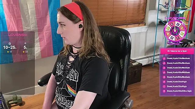 luluvaladon online show from 7, 5, 2026