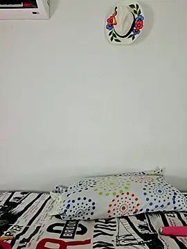 YOURSDEBORA online show from 9, 1, 2026