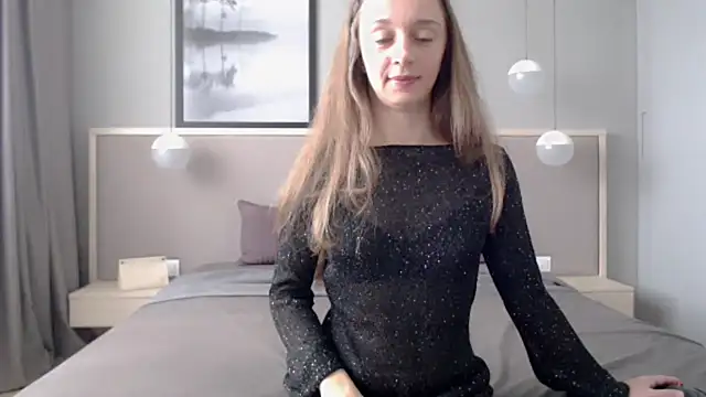 Snapshot of ShySchoolGirl chatting on 26, 10, 2025 ShySchoolGirl online show from 26, 10, 2025