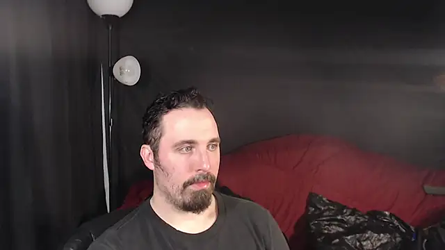 Snapshot of Metalstud chatting on 7, 2, 2025 Metalstud online show from 7, 2, 2025