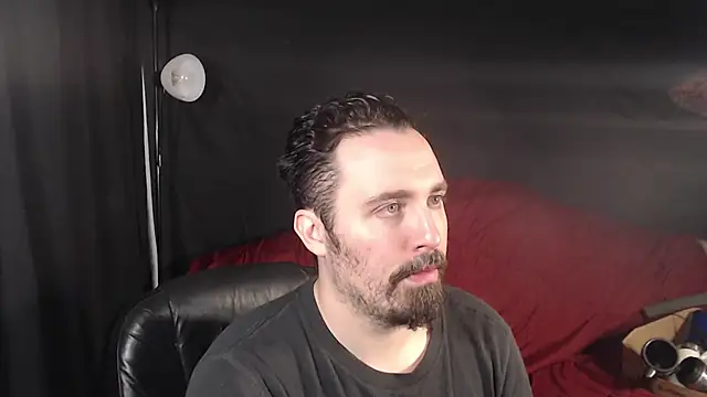 Snapshot of Metalstud chatting on 8, 2, 2025 Metalstud online show from 8, 2, 2025