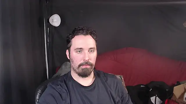 Snapshot of Metalstud chatting on 18, 2, 2025 Metalstud online show from 18, 2, 2025