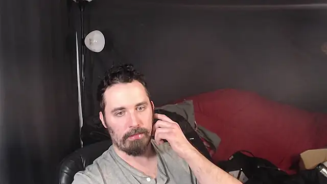 Snapshot of Metalstud chatting on 20, 2, 2025 Metalstud online show from 20, 2, 2025