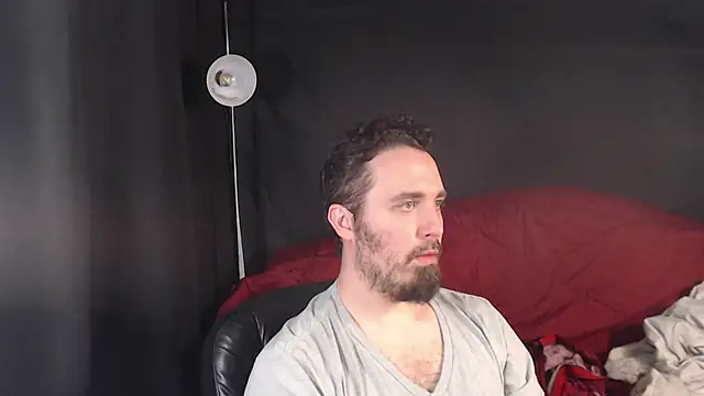 Snapshot of Metalstud chatting on 26, 2, 2025 Metalstud online show from 26, 2, 2025