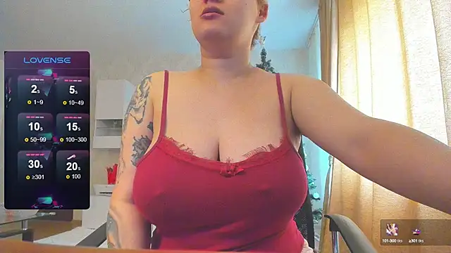 hot evil queen online show from 21, 1, 2025
