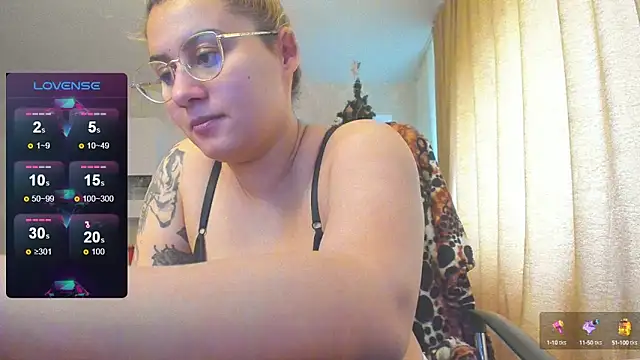 hot evil queen online show from 22, 1, 2025