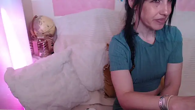 -carla- online show from 23, 5, 2026