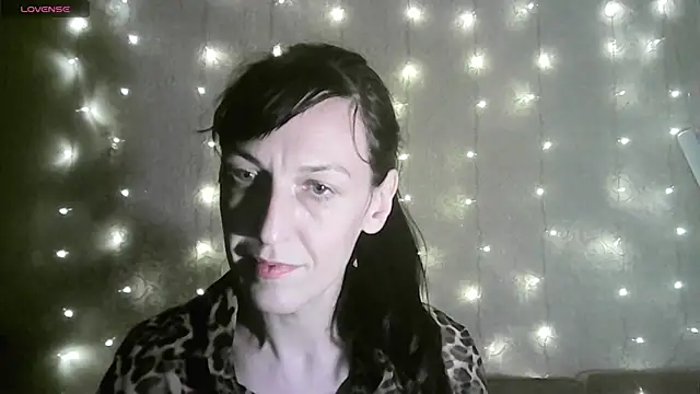 Snapshot of MarieODahliaS chatting on 13, 11, 2025 MarieODahliaS online show from 13, 11, 2025