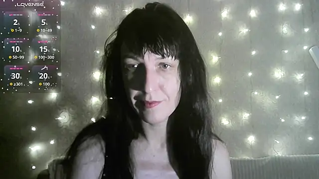 Snapshot of MarieODahliaS chatting on 24, 11, 2025 MarieODahliaS online show from 24, 11, 2025