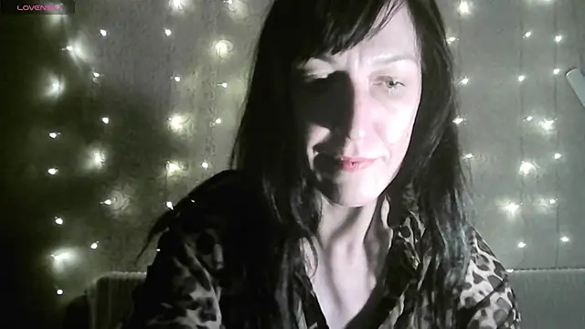 Snapshot of MarieODahliaS chatting on 30, 11, 2025 MarieODahliaS online show from 30, 11, 2025