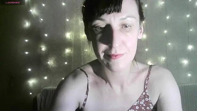 Snapshot of MarieODahliaS chatting on 13, 1, 2026 MarieODahliaS online show from 13, 1, 2026