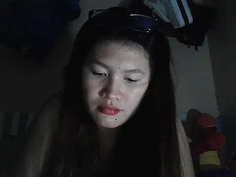 leamorena online show from 24, 11, 2025