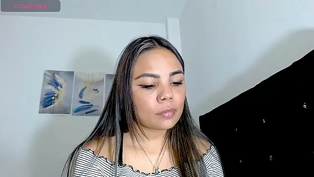 Snapshot of Kylie_loveee chatting on 1, 3, 2026 Kylie loveee online show from 1, 3, 2026