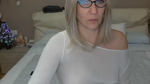 Snapshot of -K-- chatting on 9, 12, 2024 -K-- online show from 9, 12, 2024