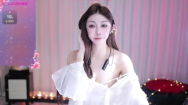 Snapshot of Angel-Bei-bei chatting on 13, 3, 2025 Angel-Bei-bei online show from 13, 3, 2025