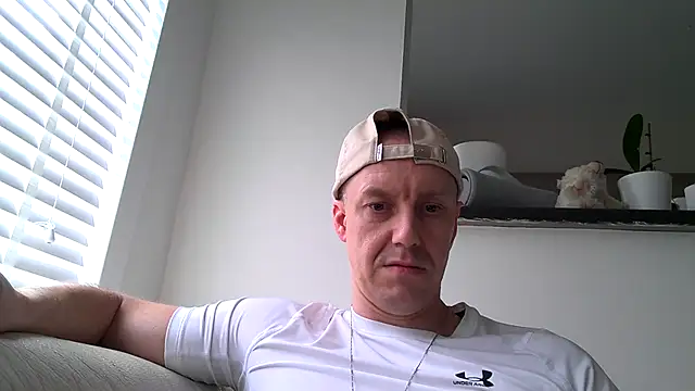 ploki2180 online show from 28, 10, 2025