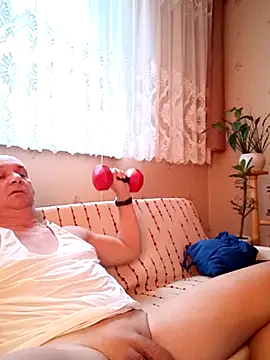 Snapshot of bigcock_marusz chatting on 23, 12, 2024 bigcock marusz online show from 23, 12, 2024