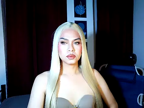 Snapshot of MistressLuna1 chatting on 27, 2, 2026 MistressLuna1 online show from 27, 2, 2026