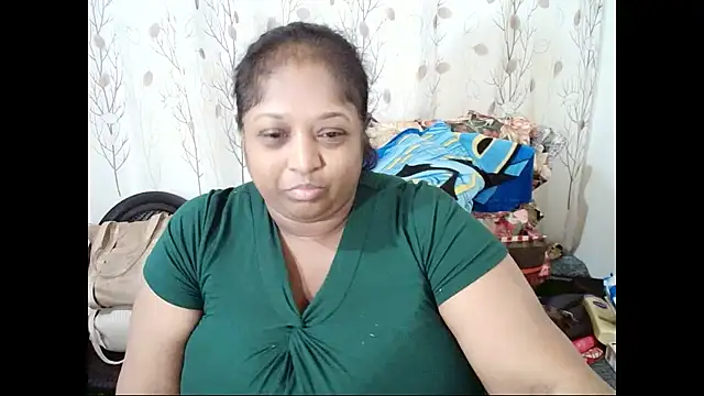 Snapshot of Indiantasha chatting on 7, 10, 2025 Indiantasha online show from 7, 10, 2025