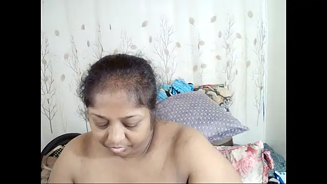 Snapshot of Indiantasha chatting on 27, 10, 2025 Indiantasha online show from 27, 10, 2025
