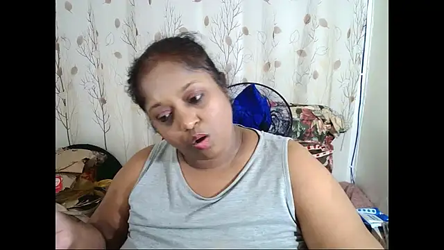 Snapshot of Indiantasha chatting on 30, 10, 2025 Indiantasha online show from 30, 10, 2025