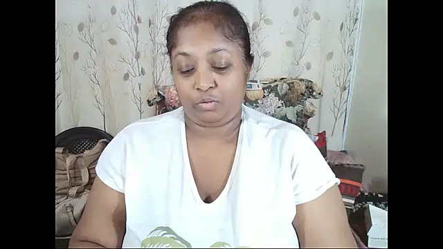 Snapshot of Indiantasha chatting on 8, 6, 2026 Indiantasha online show from 8, 6, 2026