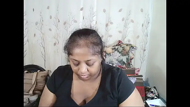 Snapshot of Indiantasha chatting on 17, 6, 2026 Indiantasha online show from 17, 6, 2026