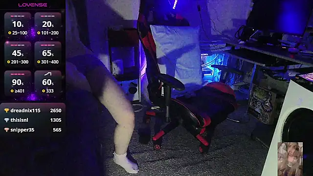 Blondiewithanass online show from 1, 12, 2025