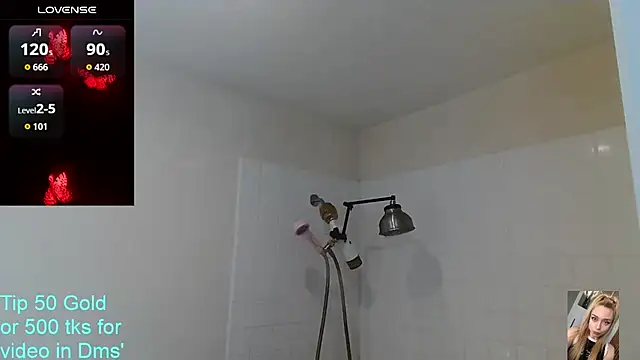 Blondiewithanass online show from 27, 6, 2026