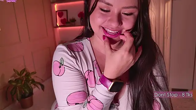 Snapshot of missvale chatting on 1, 3, 2026 missvale online show from 1, 3, 2026