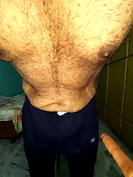 Snapshot of hornyindianmale82 chatting on 27, 10, 2025 hornyindianmale82 online show from 27, 10, 2025