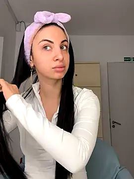 MeganHopeX online show from 3, 12, 2024