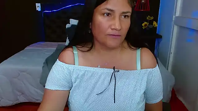 Snapshot of salomexlove_20 chatting on 22, 2, 2025 salomexlove 20 online show from 22, 2, 2025