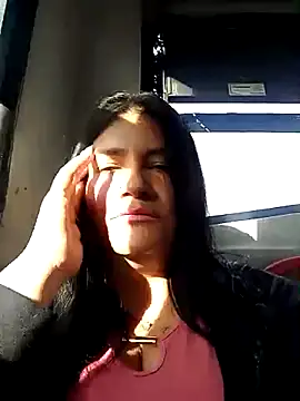 Snapshot of salomexlove_20 chatting on 20, 3, 2025 salomexlove 20 online show from 20, 3, 2025