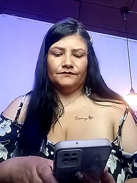 Snapshot of salomexlove_20 chatting on 6, 10, 2025 salomexlove 20 online show from 6, 10, 2025