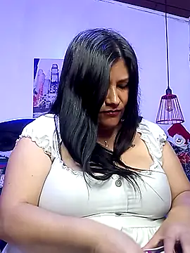 Snapshot of salomexlove_20 chatting on 18, 12, 2025 salomexlove 20 online show from 18, 12, 2025