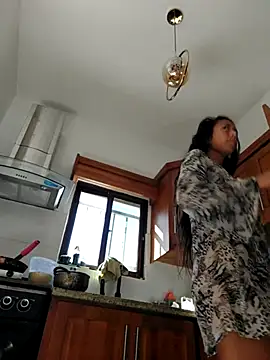 Snapshot of Luna-Natural chatting on 16, 2, 2026 Luna-Natural online show from 16, 2, 2026