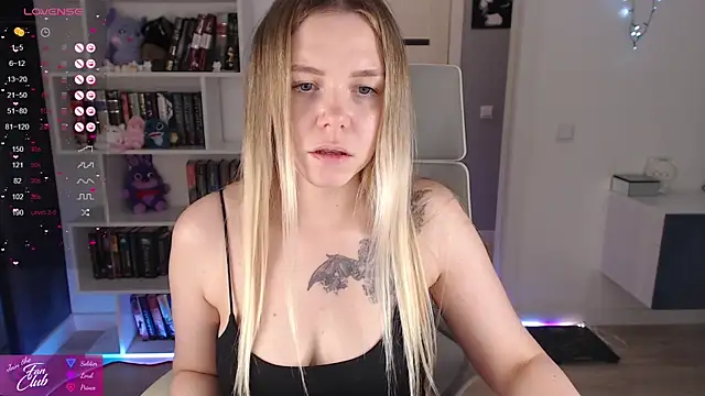 Emma Bryan online show from 4, 11, 2025