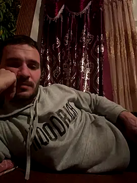 AlexandruUK online show from 4, 12, 2025